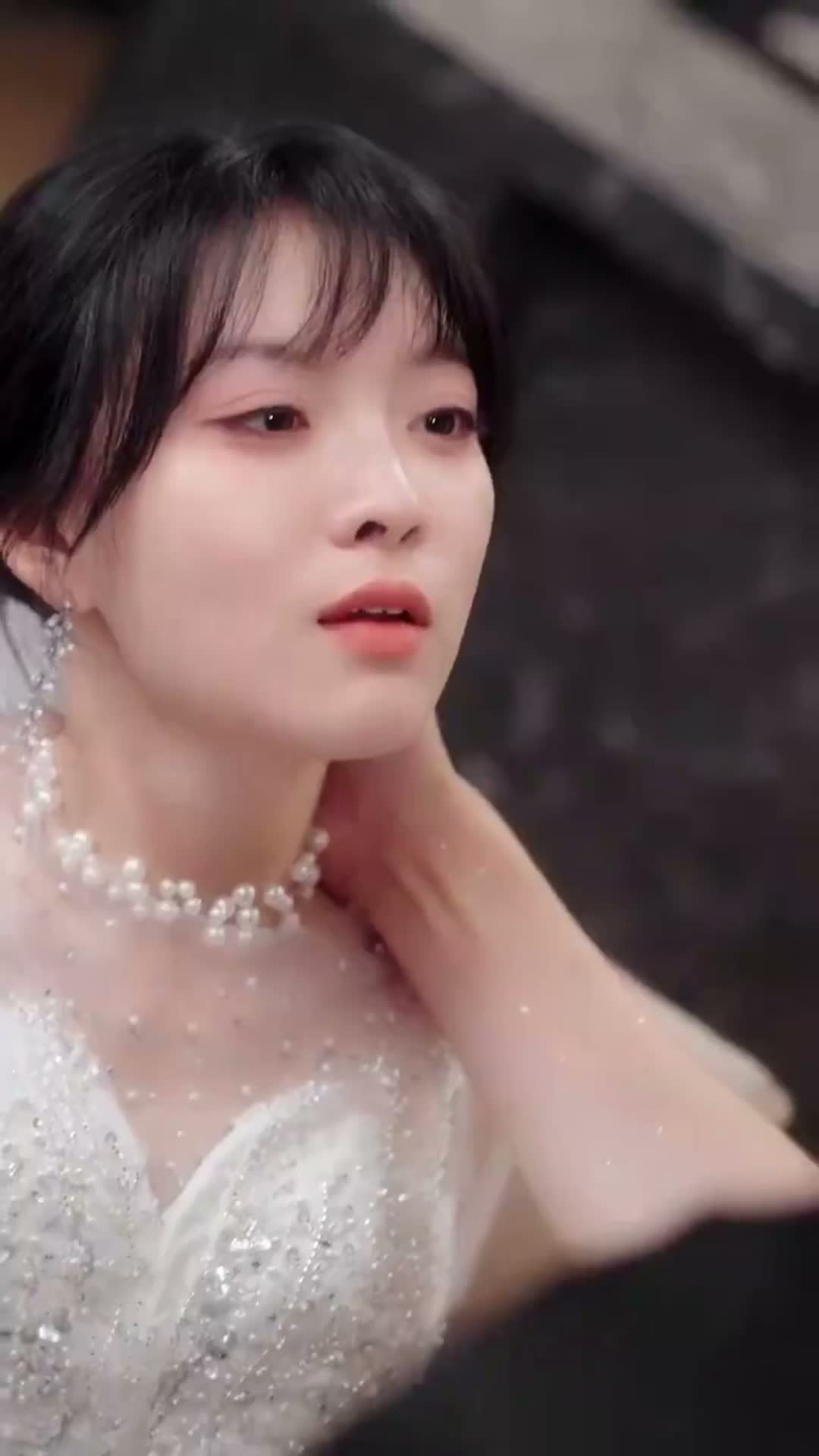 《掌上玫瑰》第13集