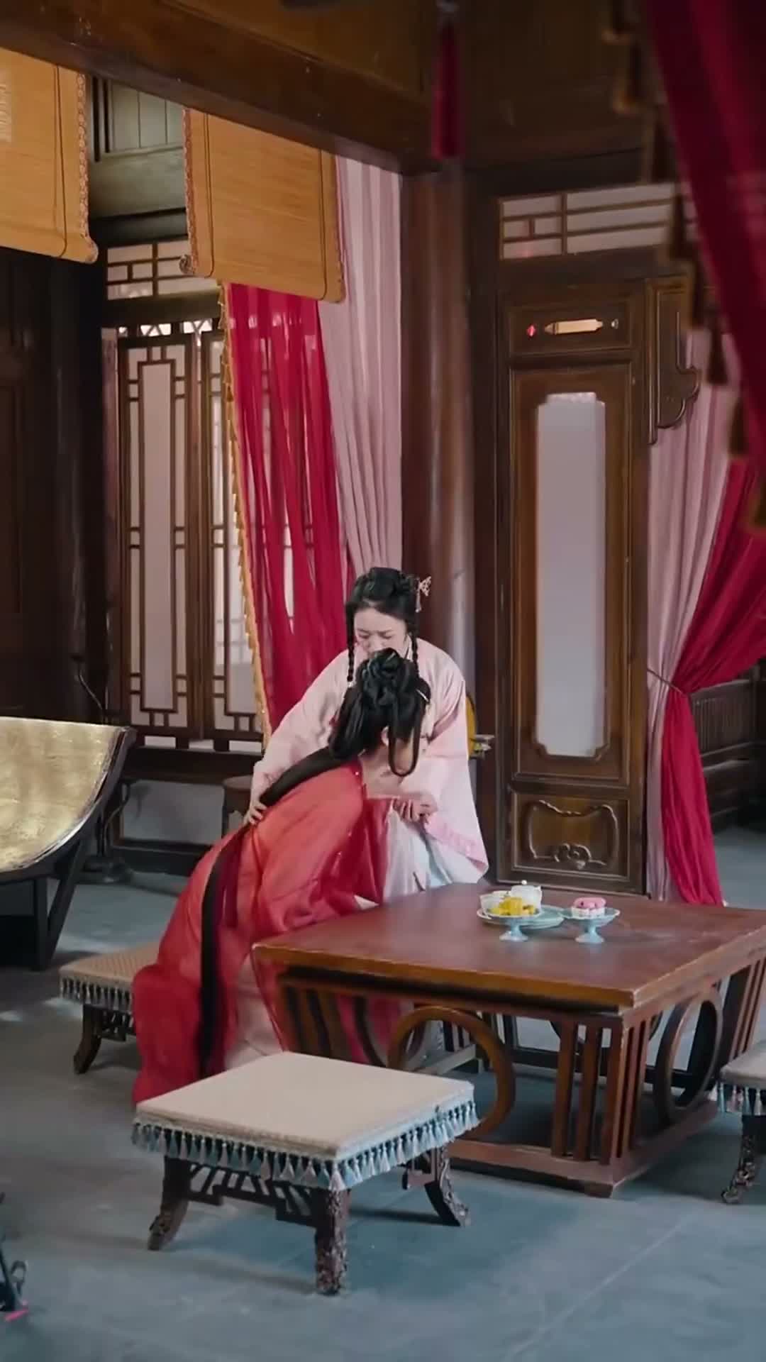 《影后妃子不想演》第35集